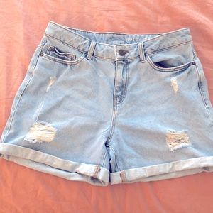 High waisted denim shorts